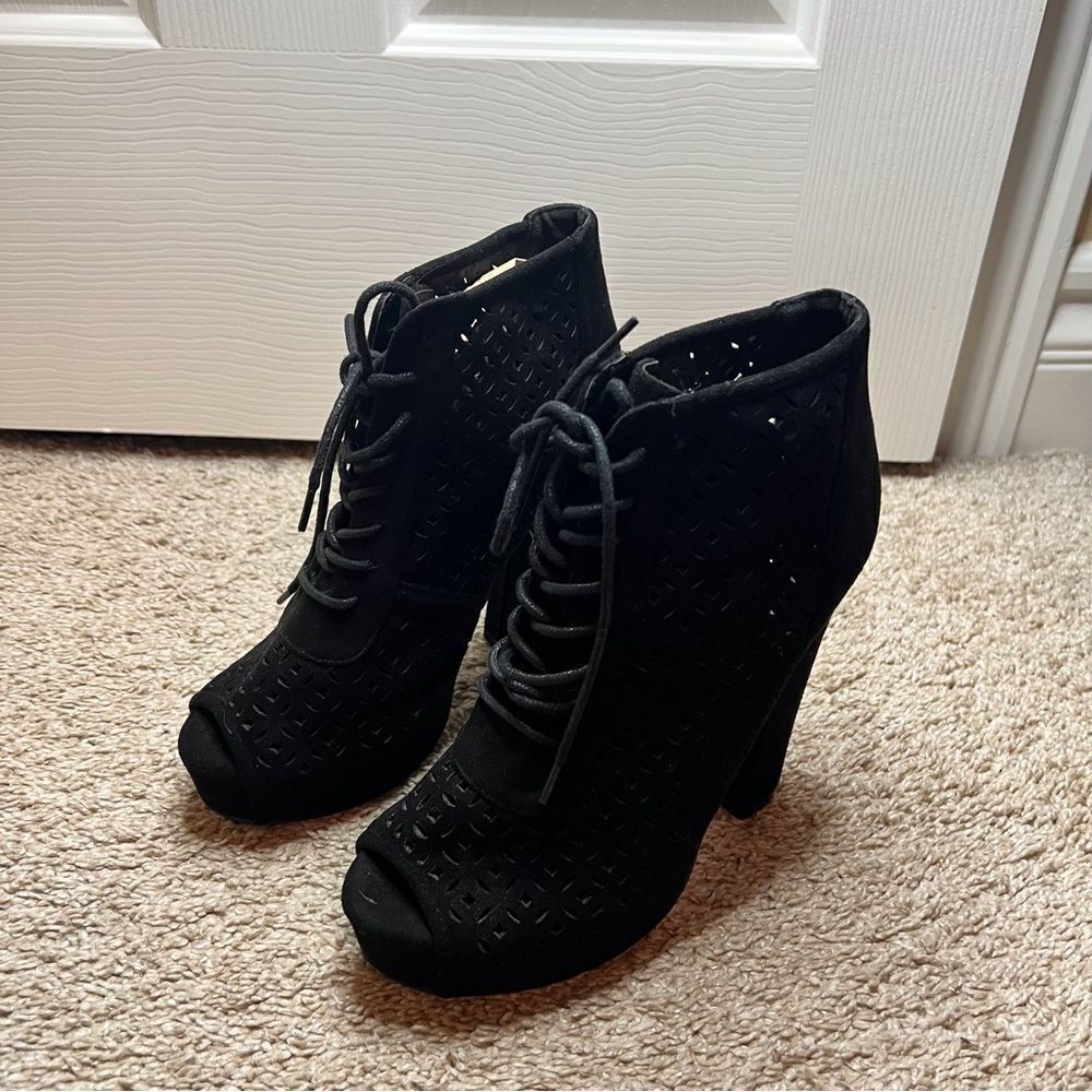 Delicacy Heeled Velvet Boots, Sizeβ 7.5.β Never worn. 5 inch heel.